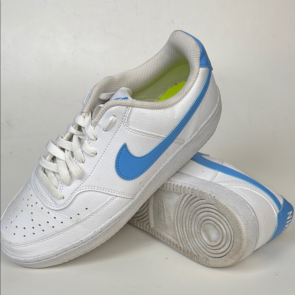 Nike Court vision size 9